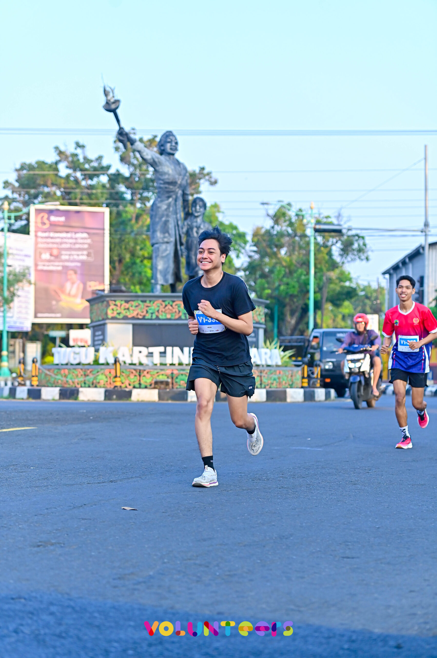 VUN RUN I 767 scaled